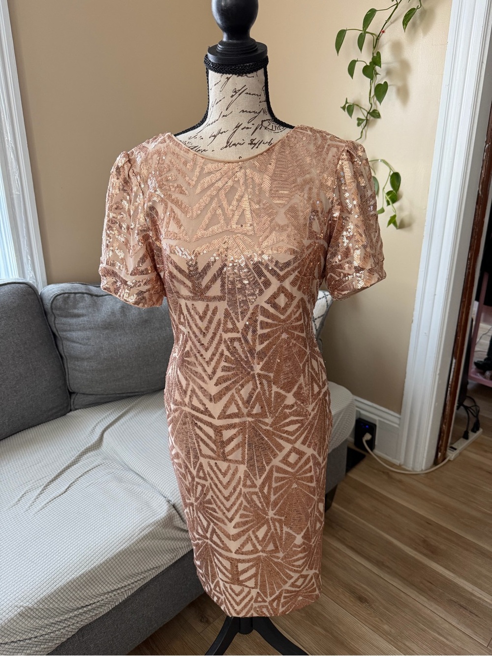 SHEIN Rose Gold Sequin Geometric Sheath Dress